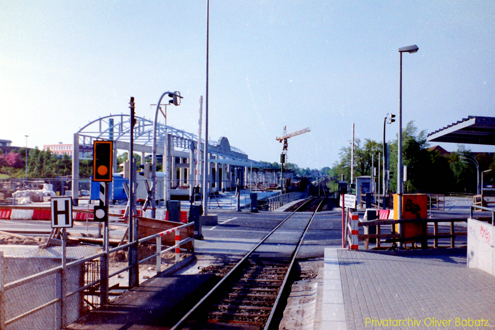 Blick vom A2 - Bahnsteig nach Sden.