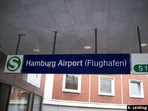 S1 - Schild: Airport.