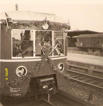 Erffnungszug 171 082 in Bergedorf.