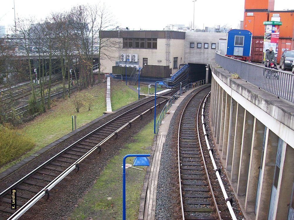 Blick vom Westphalensweg auf die einzige Tunneleinfahrt am Berliner Tor.