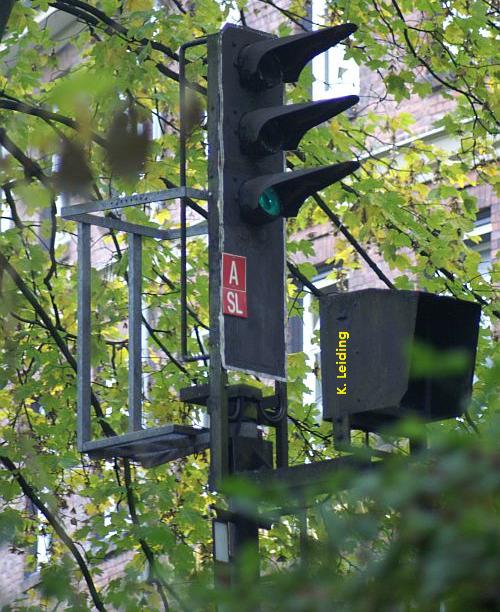 Das Signal A SL mit Geschwindigkeitsanzeiger.