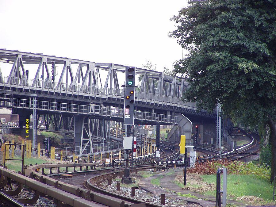 Haupt- und Vorankndigungssignal in Barmbek.