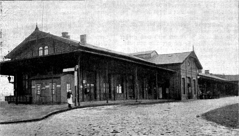 Der Lübecker Bahnhof.