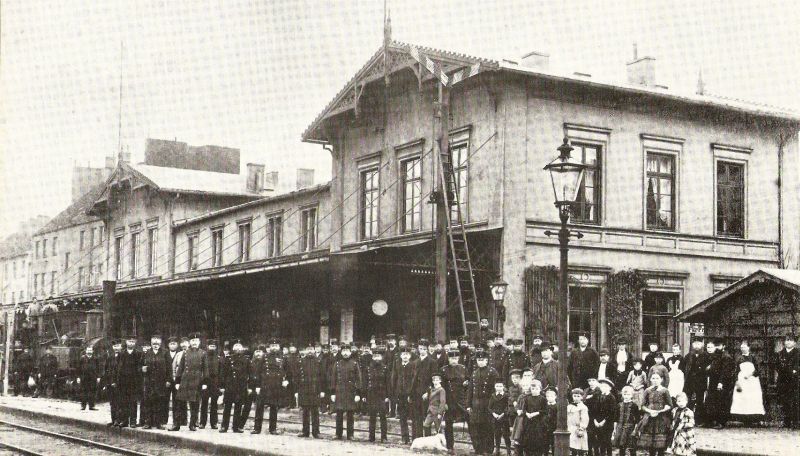 Der Bahnhof Schulterblatt.