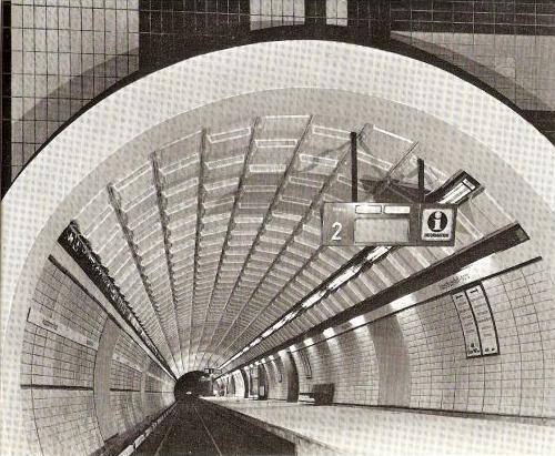 Bahnsteig 2 in Hauptbahnhof Nord.