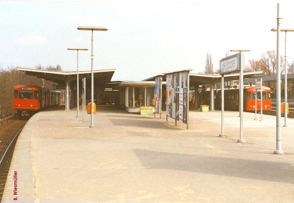 Bahnsteig fr die U - Bahn in Ohlsdorf.